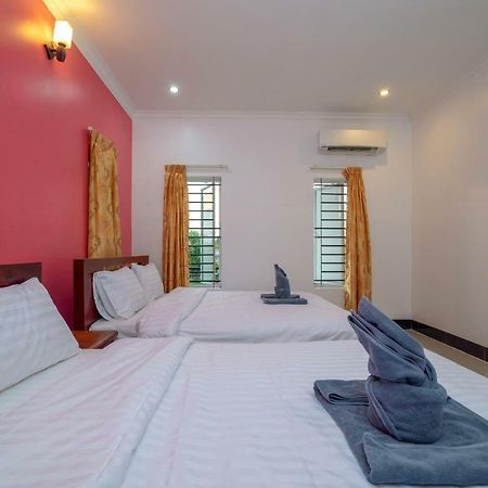 Agogo Hostel Siem Reap Esterno foto