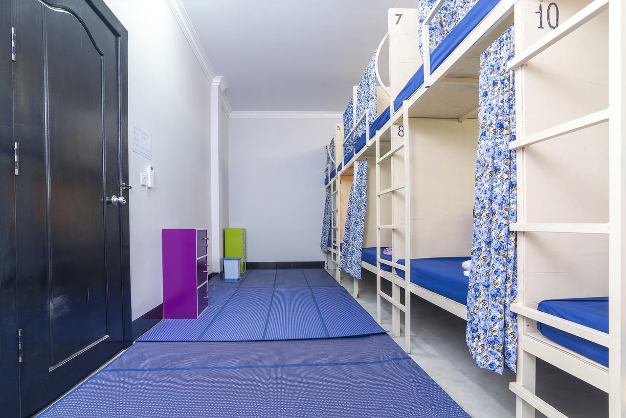Agogo Hostel Siem Reap Esterno foto