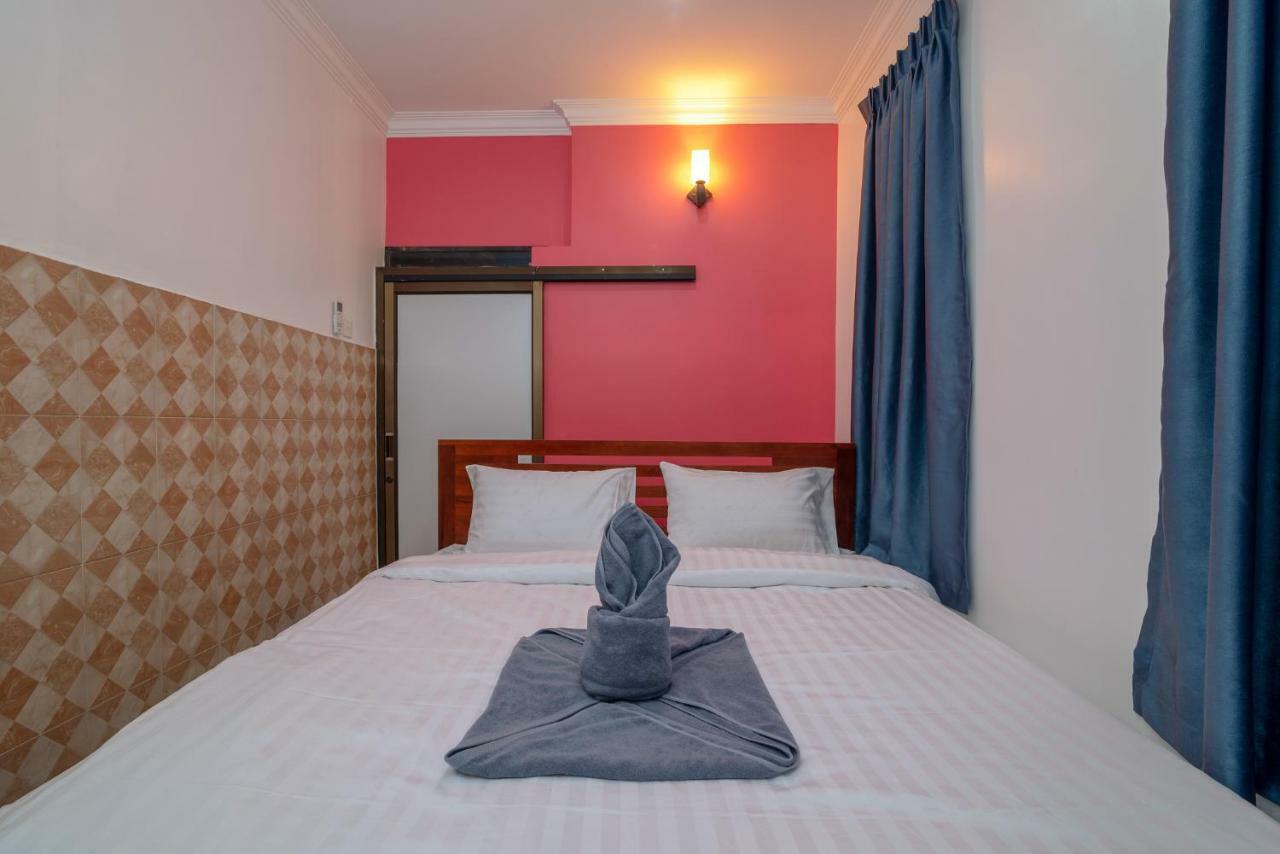 Agogo Hostel Siem Reap Esterno foto
